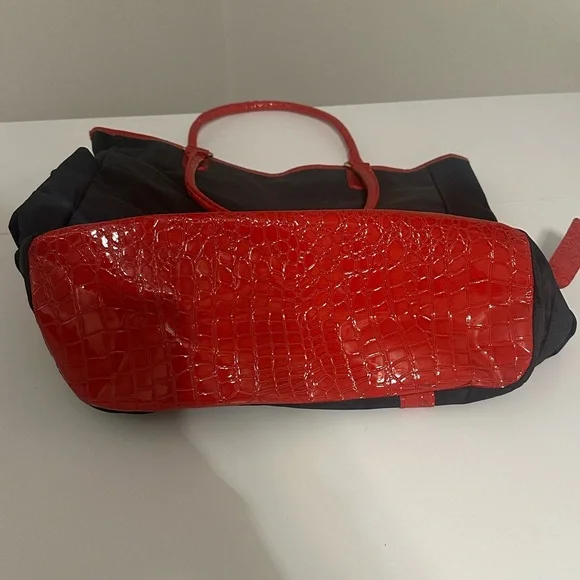 Ed Hardy Black and Red Tote Bag - Picture 4 of 10